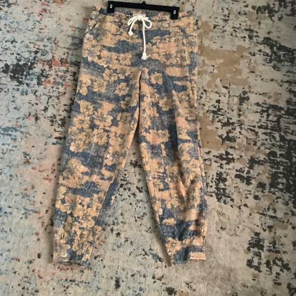 Anthropologie Floral Blue and Yellow Joggers - Picture 3 of 8